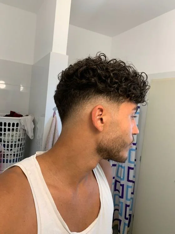 34 Natural Curly Hairstyles for Men That Look Effortless and Stylish in 2025