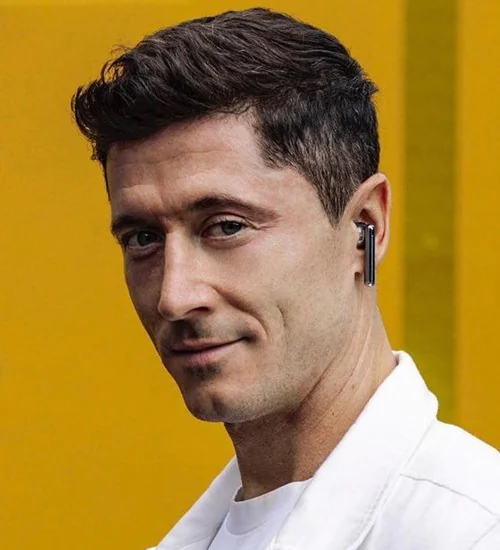 35+ Stylish Soccer Hairstyles for Men That Score Big in 2025