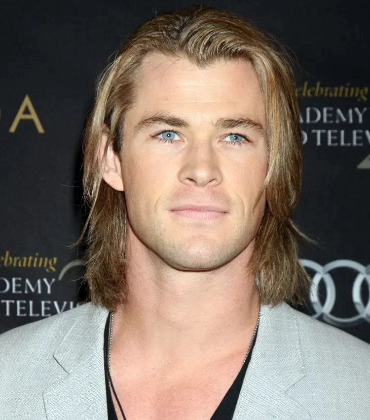 25 Chris Hemsworth Haircuts: The Ultimate Style Guide