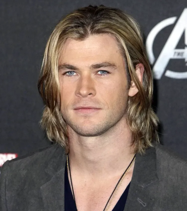 25 Chris Hemsworth Haircuts: The Ultimate Style Guide
