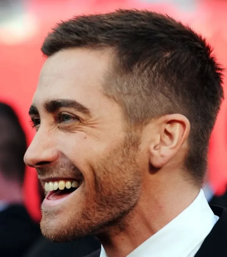 20 Jake Gyllenhaal Haircuts: Explore His Most Iconic Styles Through the Years