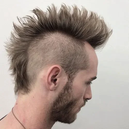 25 Best Hairstyles for Men with Thin Hair That Instantly Add Volume and Style