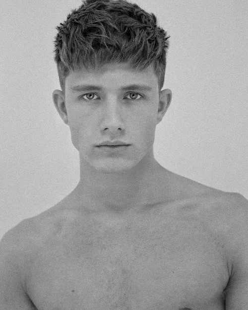 35 Surfer Hairstyles Men – Cool Ideas To Try In 2025