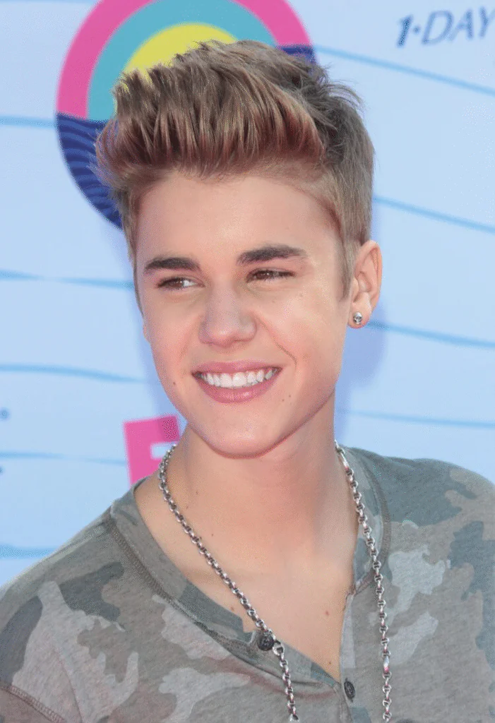 Justin Bieber Hairstyles: 15 Iconic Looks You Can Try